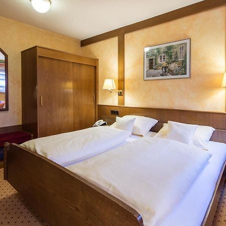 Blessings Landhotel Lehnenberg Eksteriør billede
